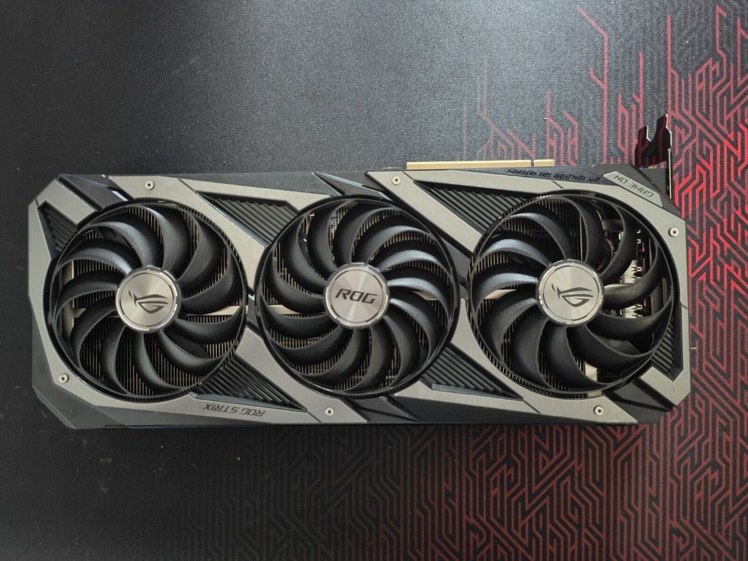 ASUS ROG3